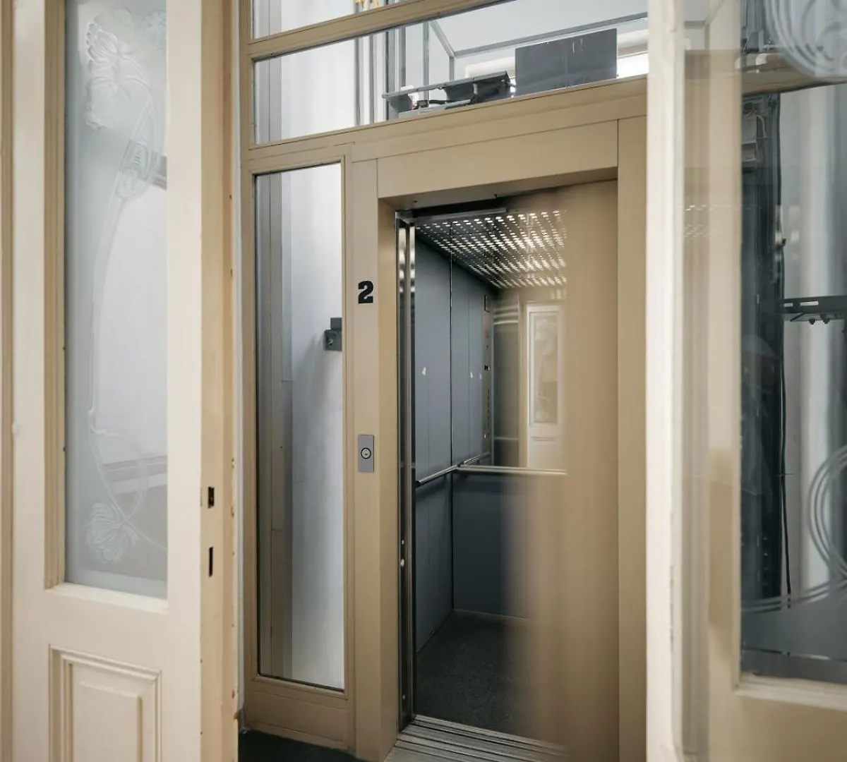 Comfortable And Cosy Apt A Few Steps From Dancing House And Naplavka Dance Praga Apartamento
