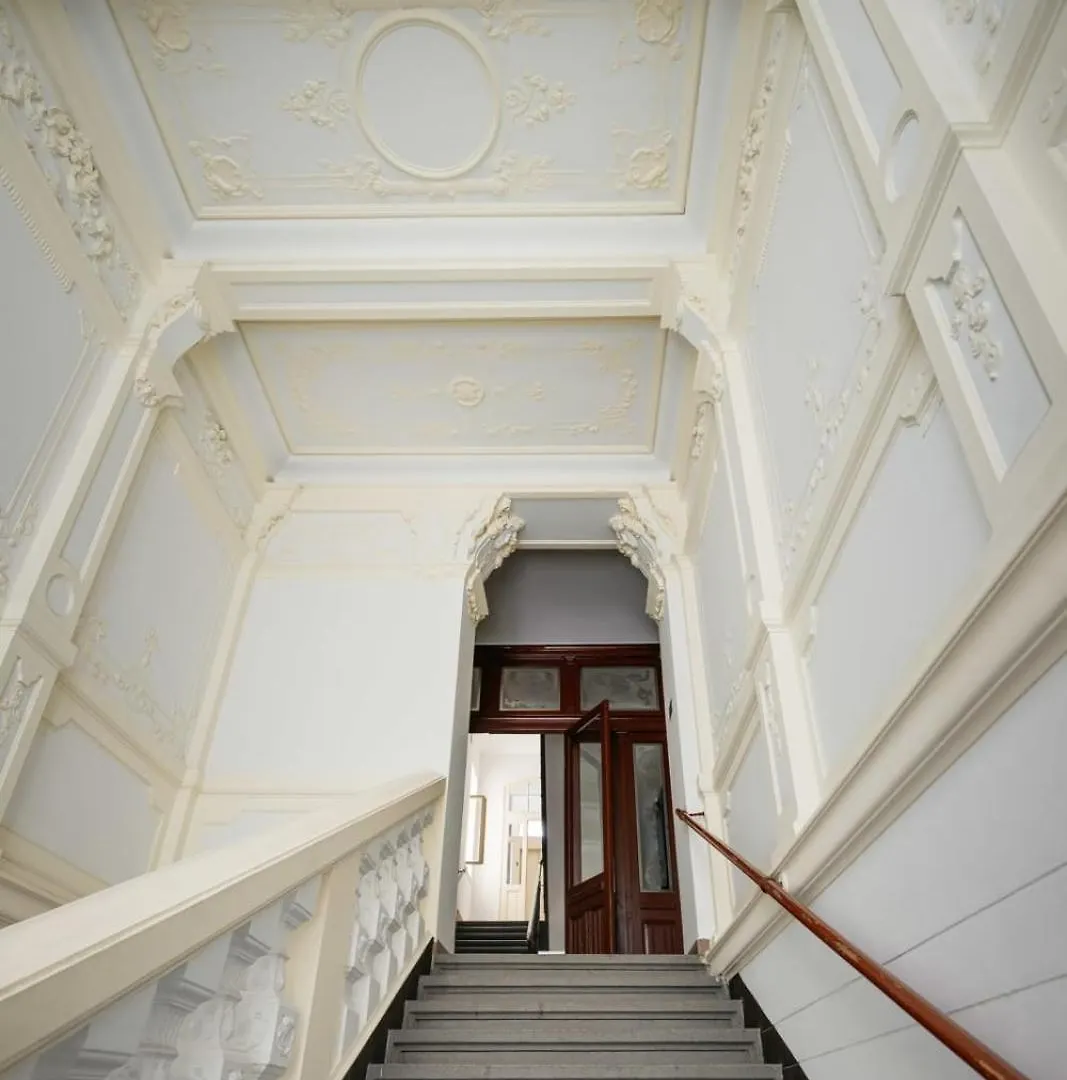 Apartamento Comfortable And Cosy Apt A Few Steps From Dancing House And Naplavka Dance Praga
