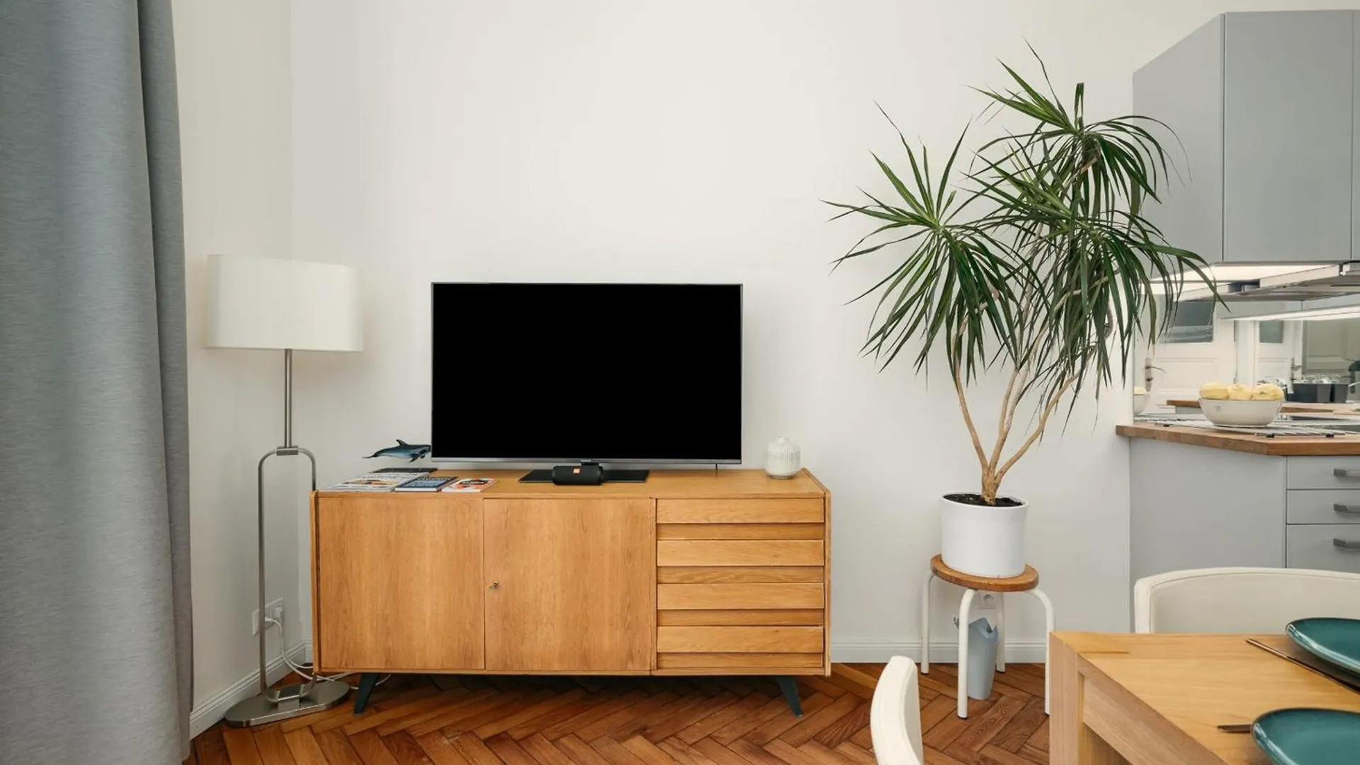 Comfortable And Cosy Apt A Few Steps From Dancing House And Naplavka Dance Praga Apartamento