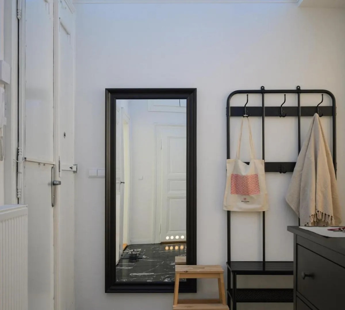 Comfortable And Cosy Apt A Few Steps From Dancing House And Naplavka Dance Prague
