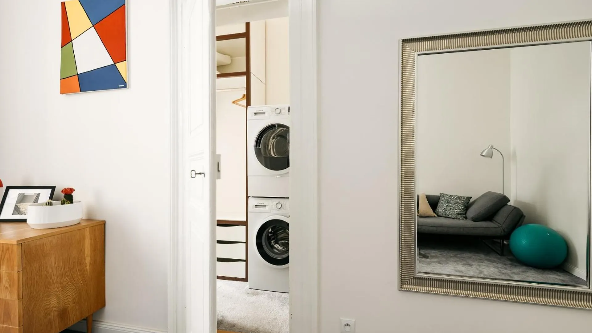 Comfortable And Cosy Apt A Few Steps From Dancing House And Naplavka Dance Prague
